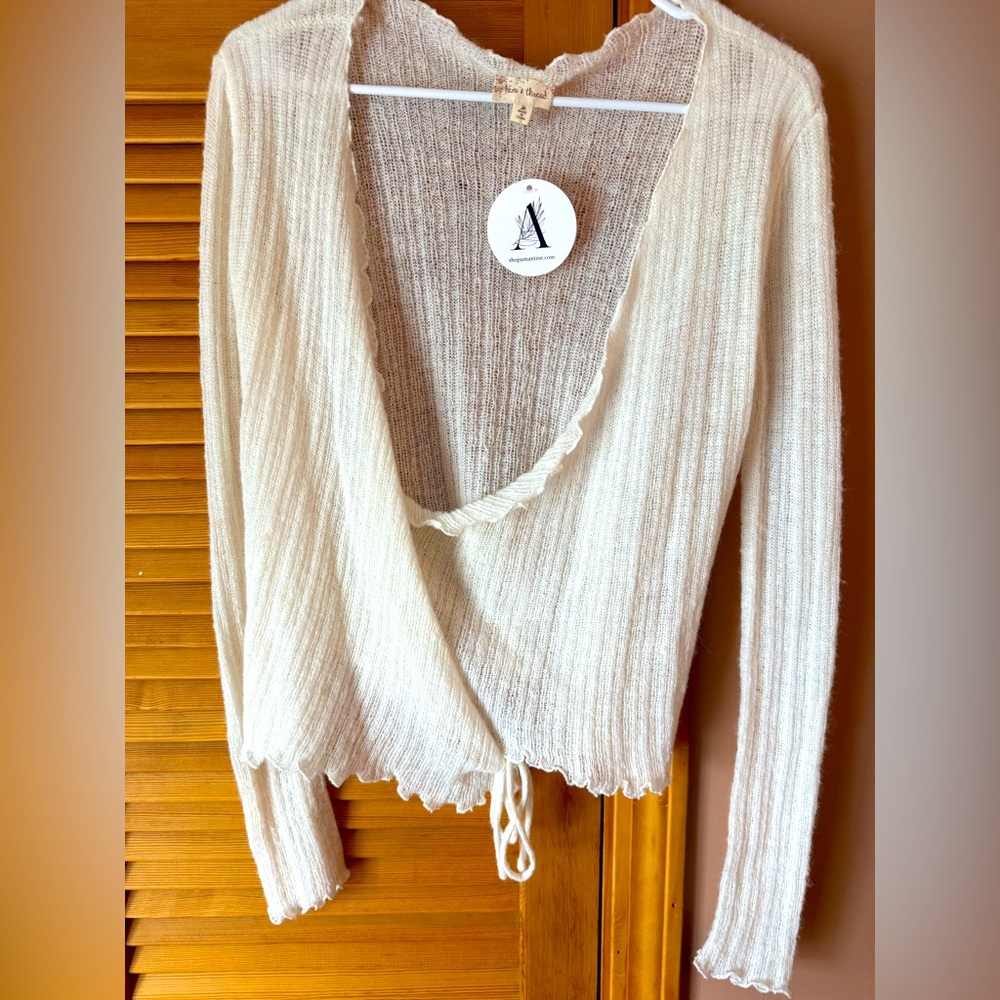 NWT Wrap Sweater Blouse Shop Amantine M